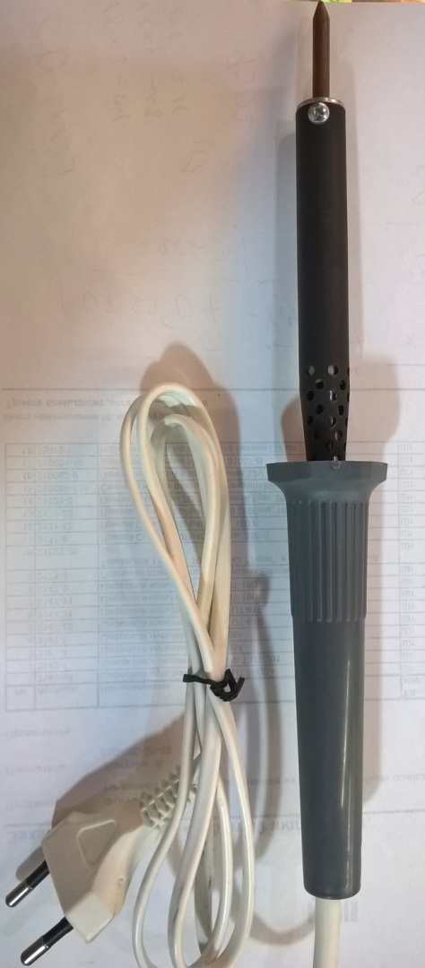  40W -01-40 / 220 